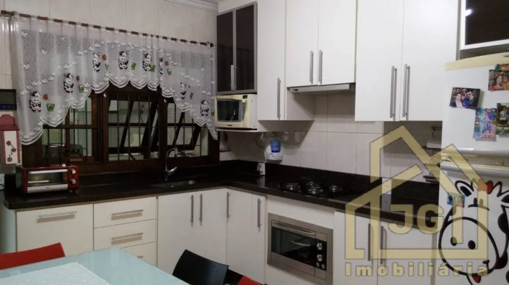 Sobrado, 3 quartos, 204 m² - Foto 13