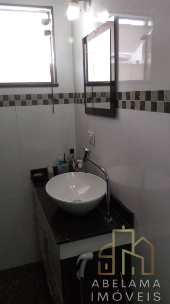 Sobrado à venda com 3 quartos, 204m² - Foto 4