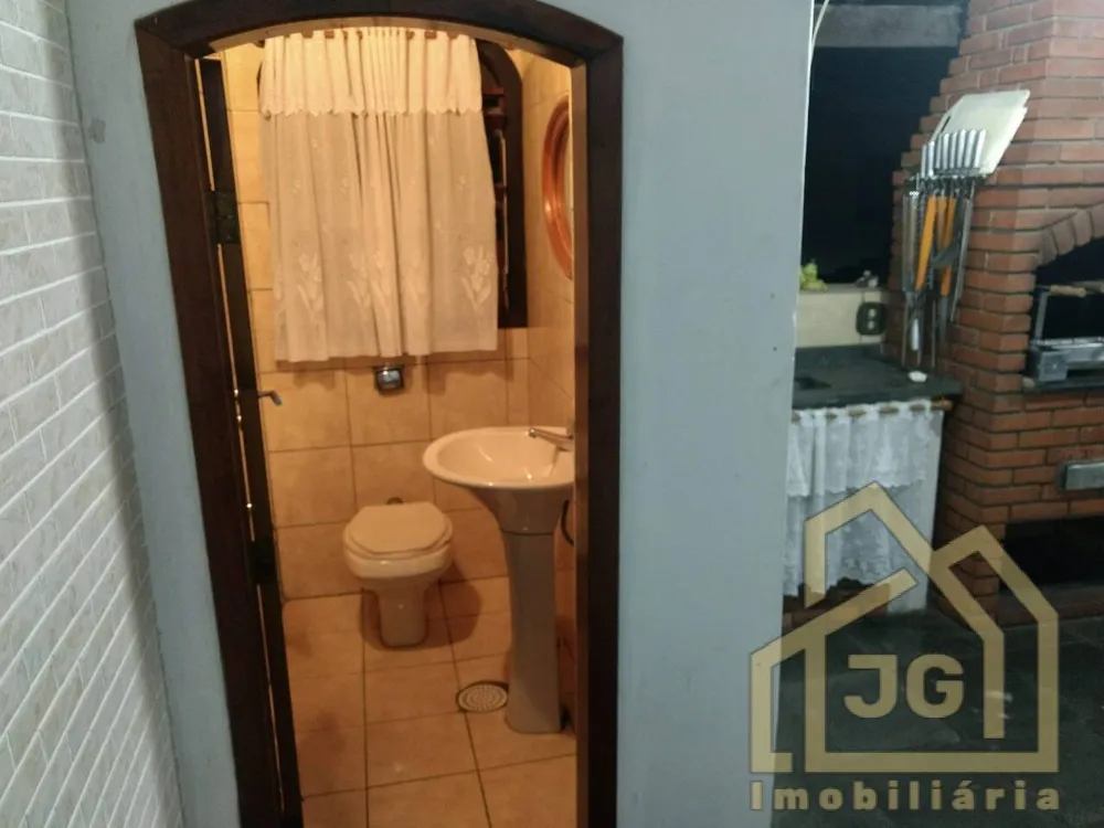Sobrado, 3 quartos, 266 m² - Foto 2