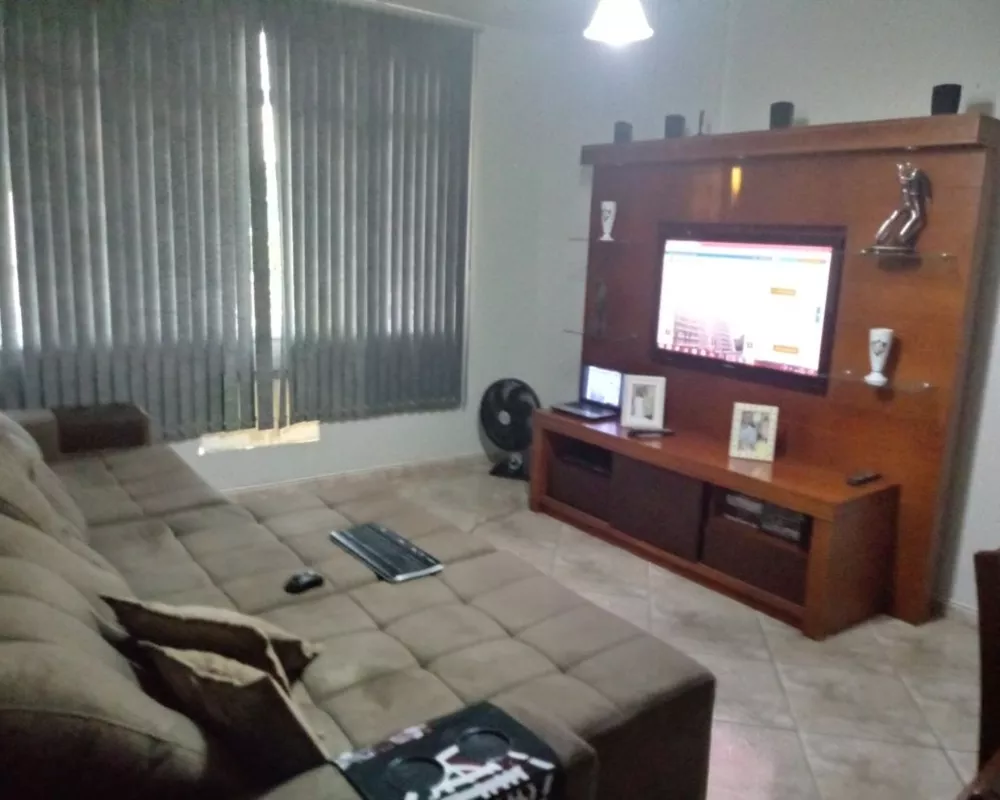 Apartamento à venda com 2 quartos, 69m² - Foto 2