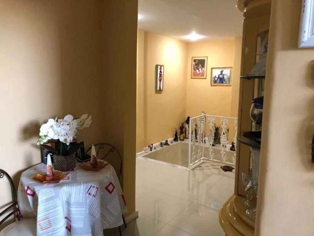 Apartamento, 6 quartos, 240 m² - Foto 4