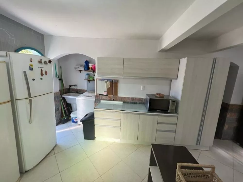 Casa, 5 quartos, 250 m² - Foto 13