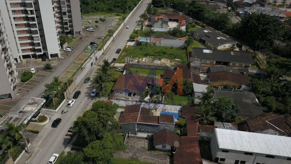 Loteamento e Condomínio, 450 m² - Foto 8