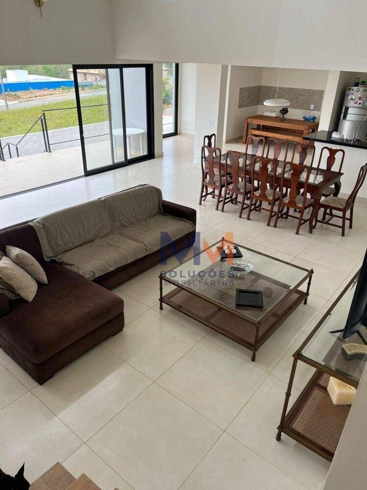 Sobrado à venda com 4 quartos, 300m² - Foto 8