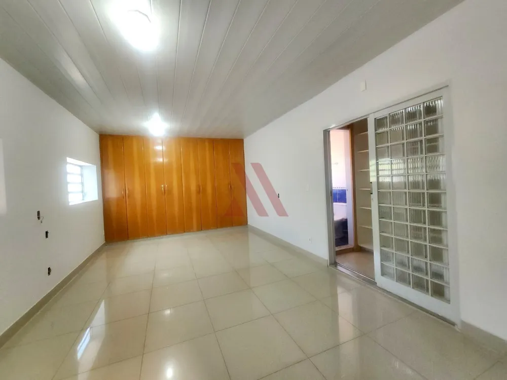 Sobrado, 11 quartos, 303 m² - Foto 7