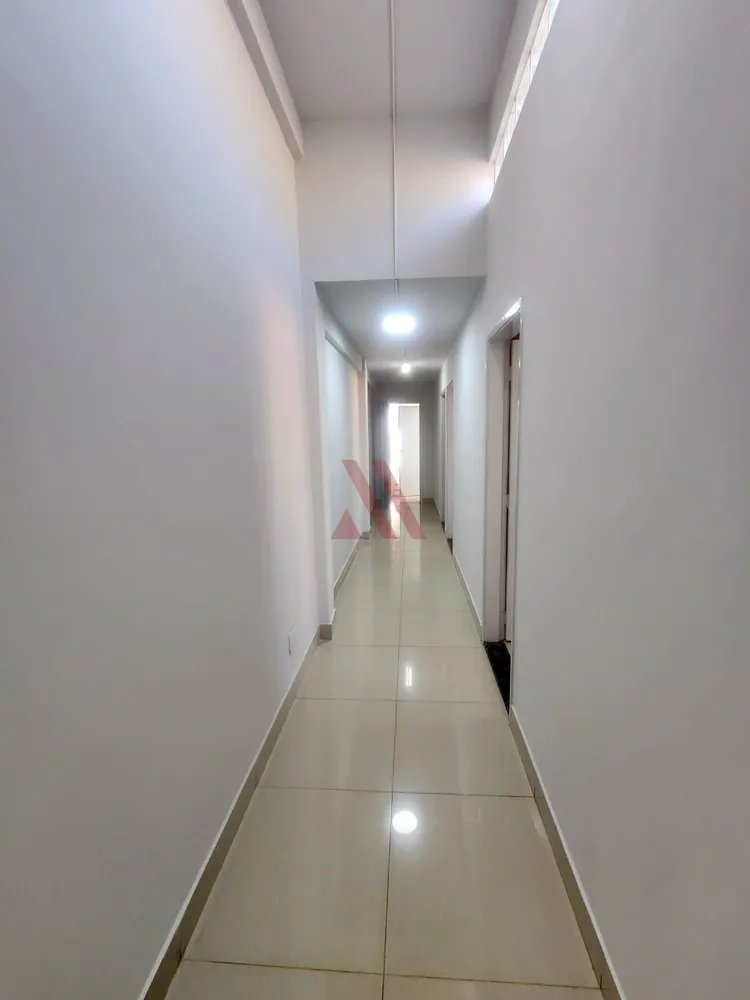 Sobrado, 11 quartos, 303 m² - Foto 6