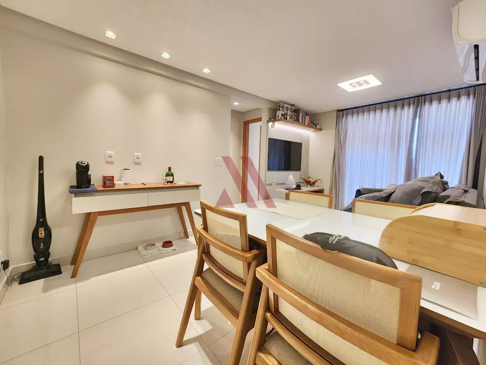 Apartamento à venda com 2 quartos, 60m² - Foto 1