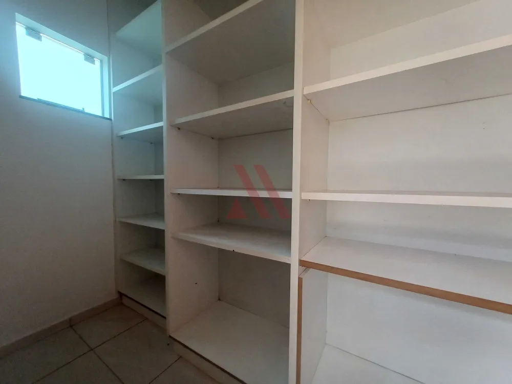 Casa, 3 quartos, 200 m² - Foto 13
