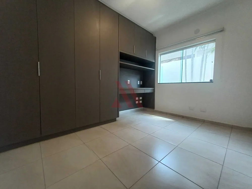 Casa, 3 quartos, 200 m² - Foto 9
