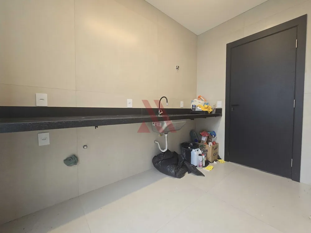 Casa, 3 quartos, 244 m² - Foto 7