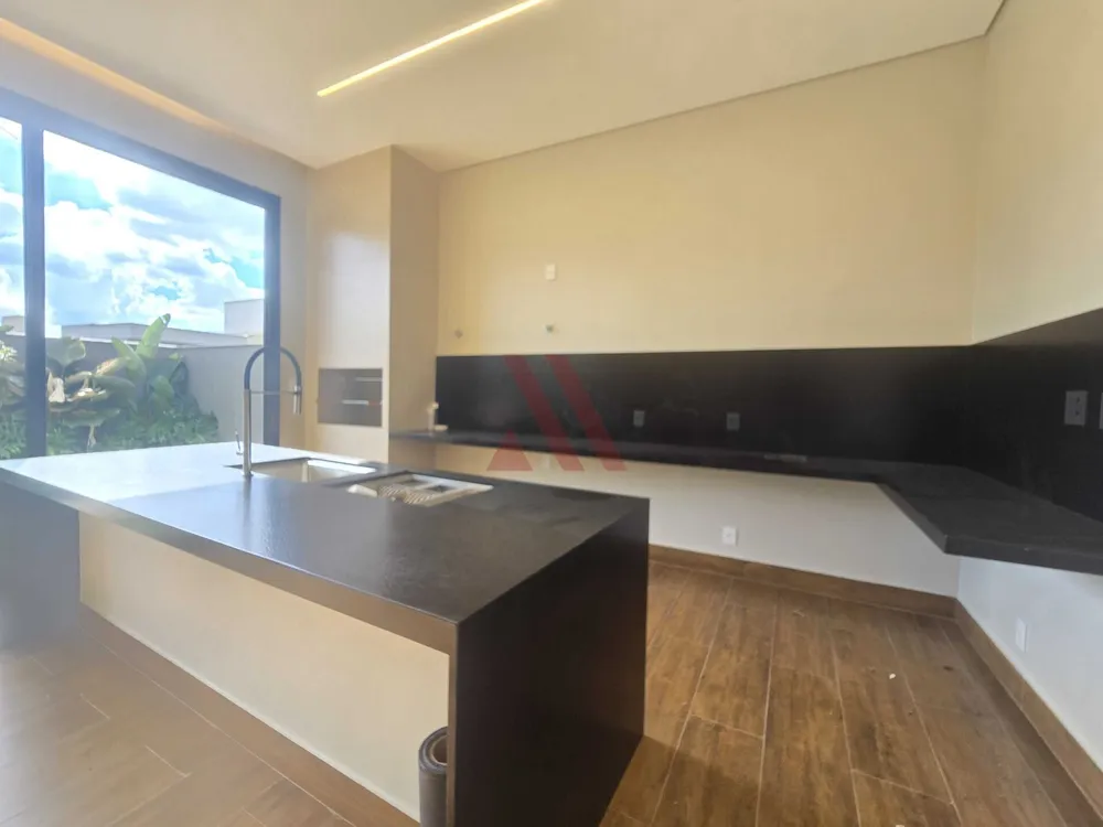 Casa, 3 quartos, 244 m² - Foto 10