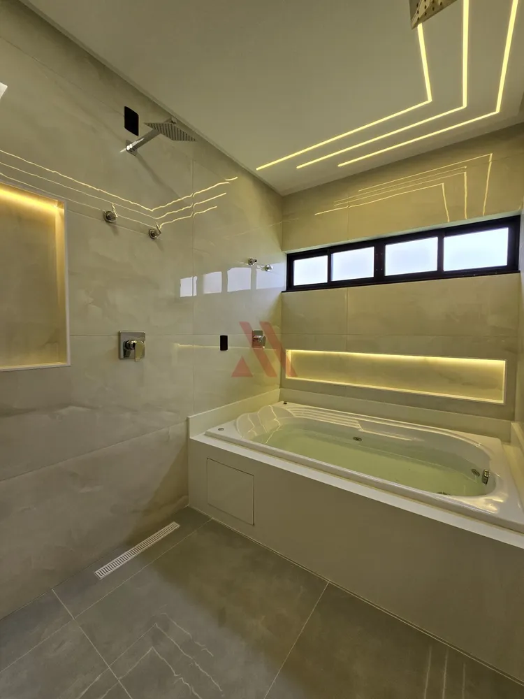 Casa, 4 quartos, 235 m² - Foto 32