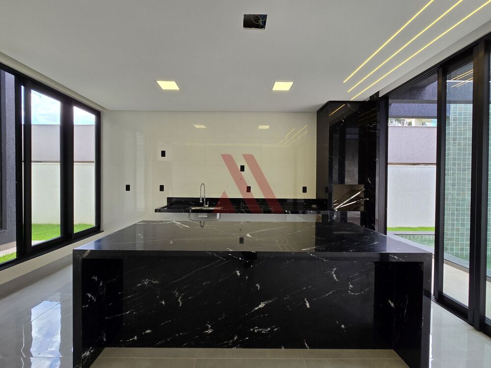 Casa, 4 quartos, 235 m² - Foto 10