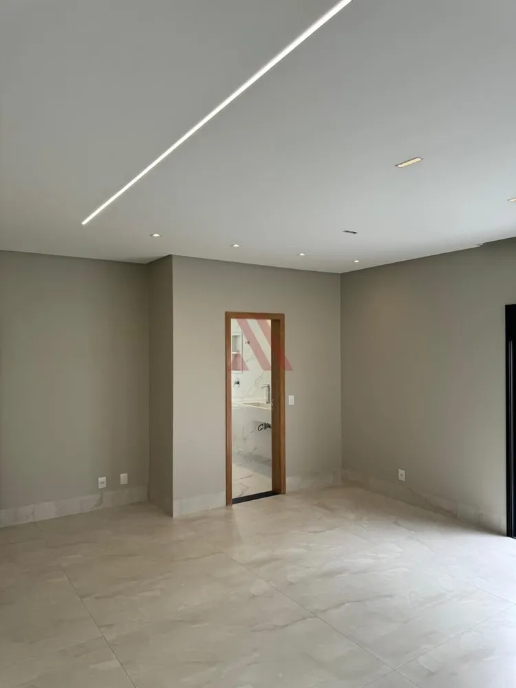 Sobrado, 4 quartos, 299 m² - Foto 25