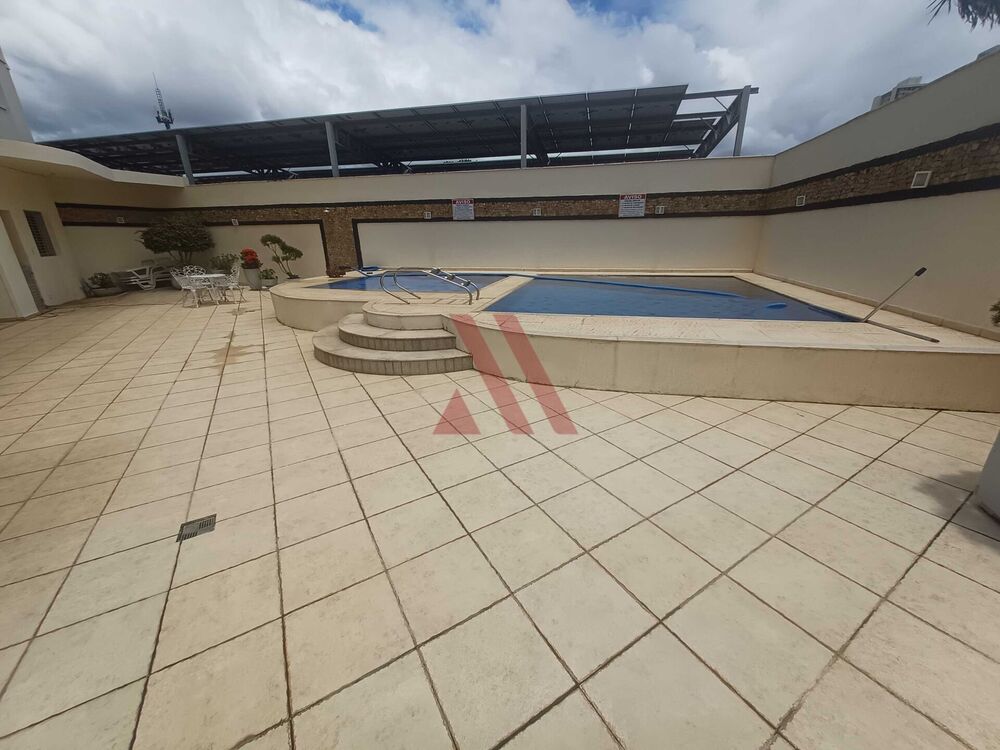 Apartamento à venda com 2 quartos, 62m² - Foto 4