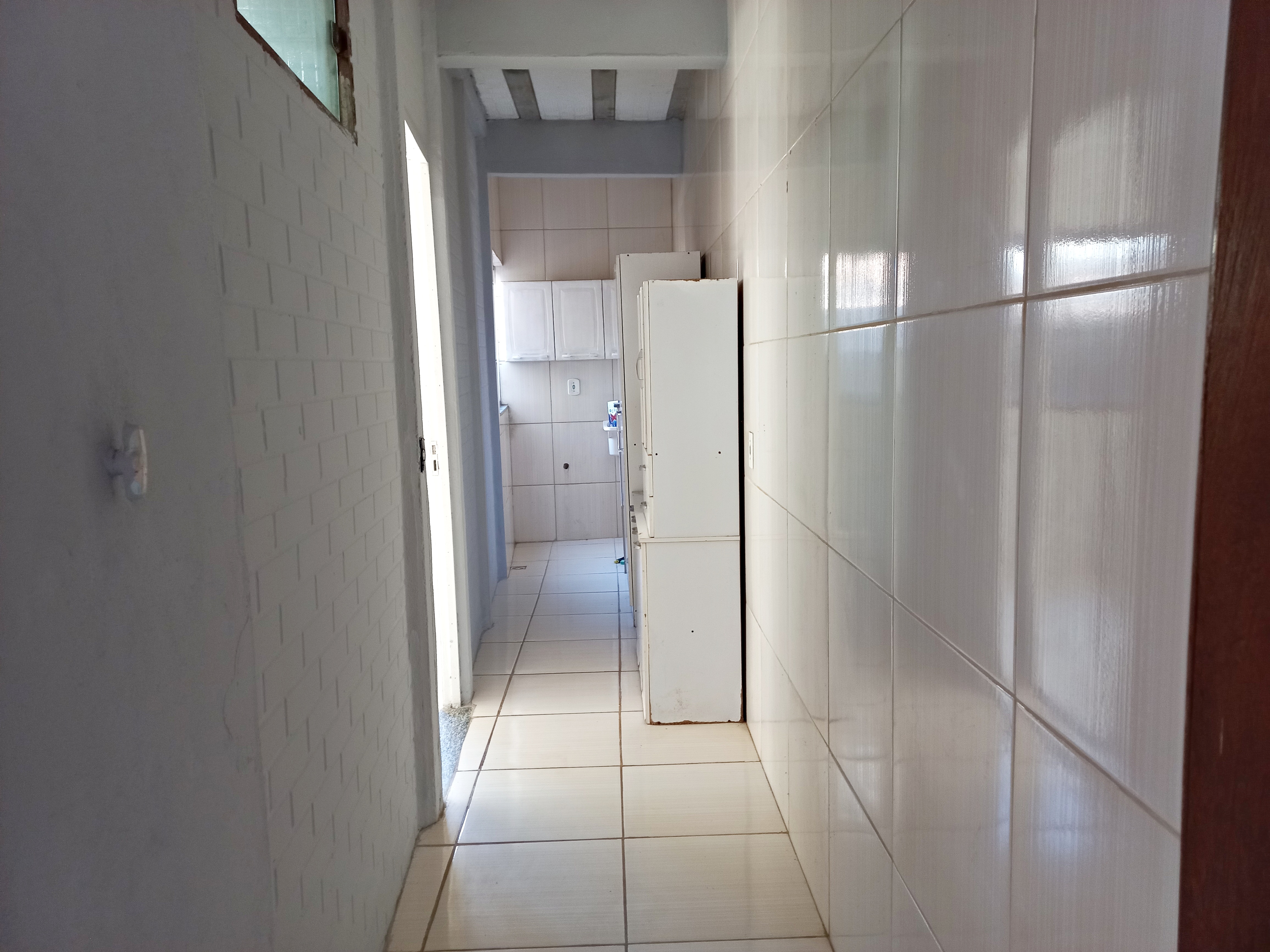 Casa à venda e aluguel com 1 quarto, 95m² - Foto 2