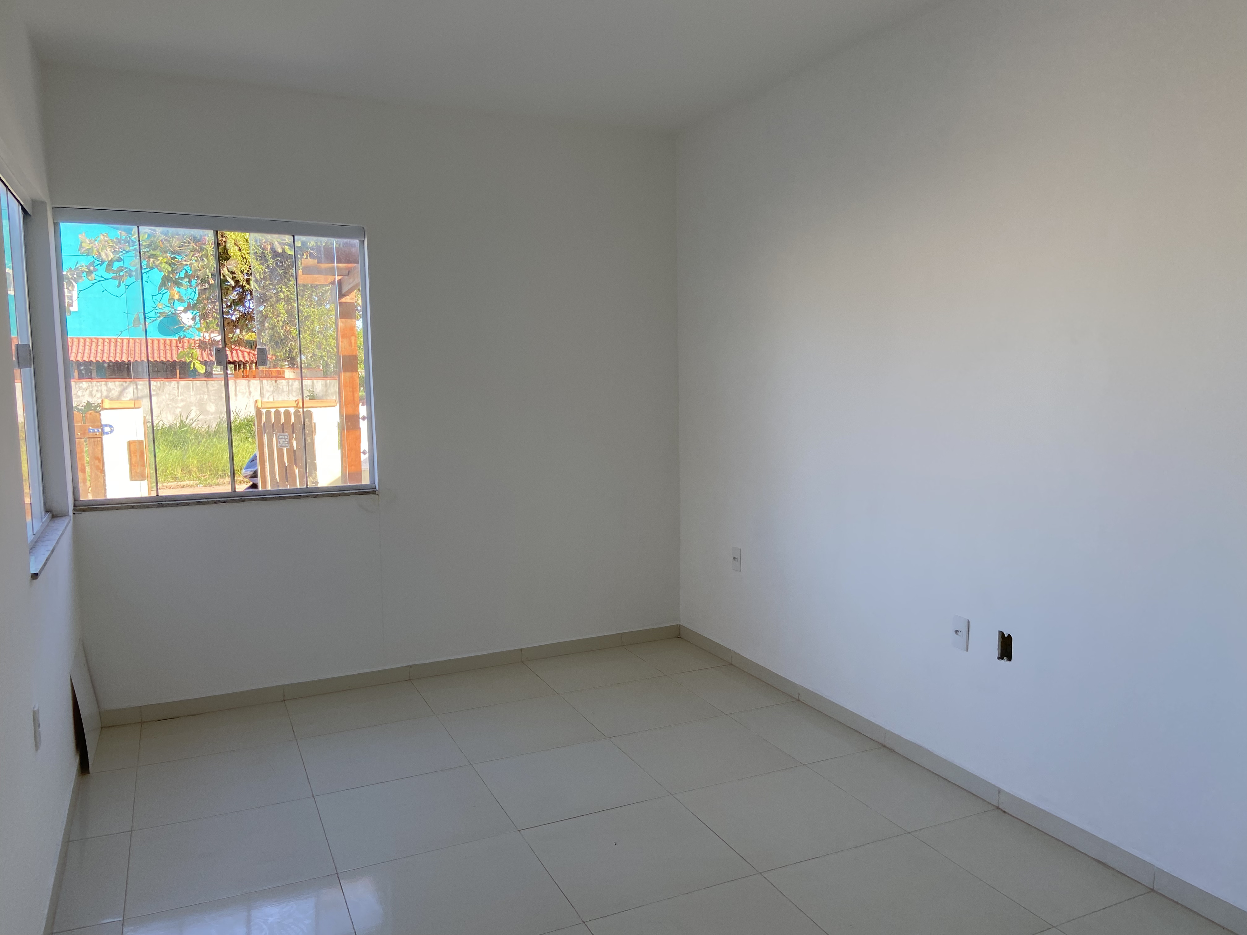 Casa à venda com 2 quartos, 85m² - Foto 4