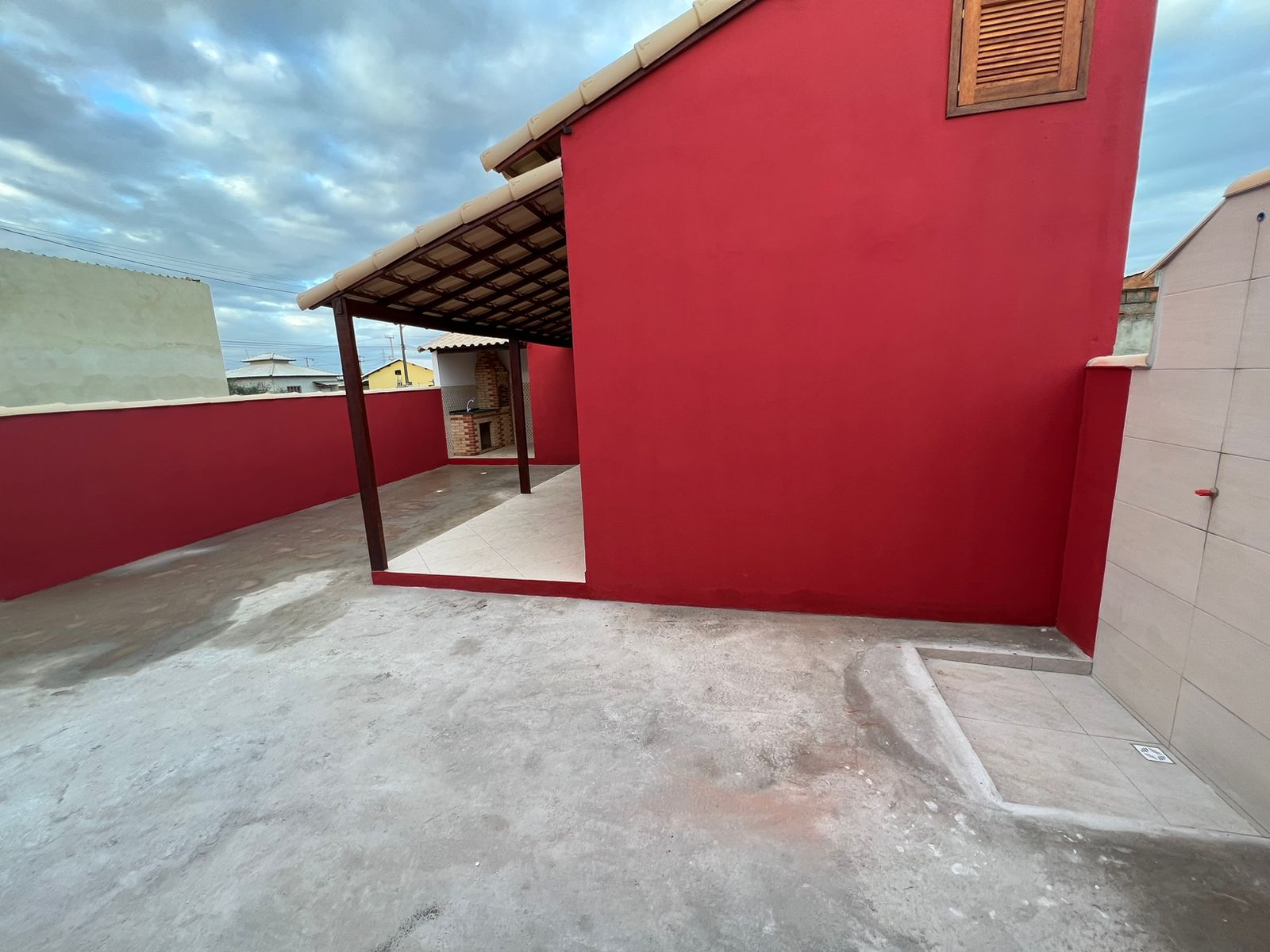 Casa à venda com 1 quarto, 70m² - Foto 3