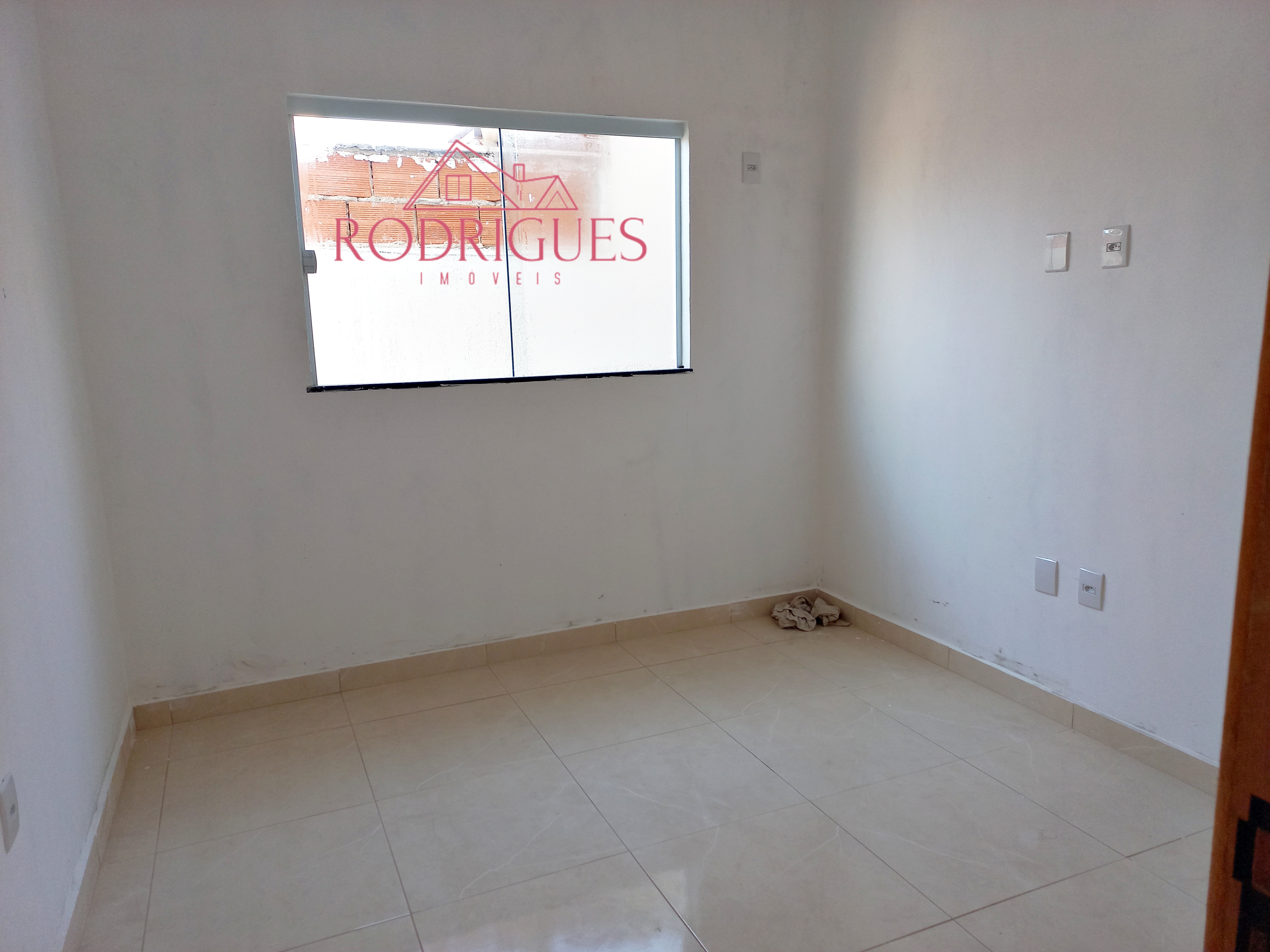 Casa à venda com 2 quartos, 100m² - Foto 12