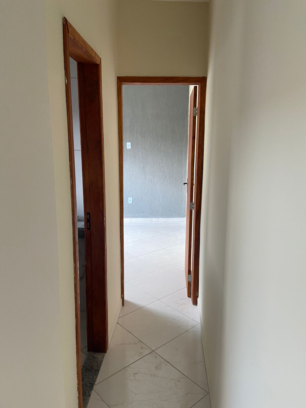 Casa à venda com 1 quarto, 85m² - Foto 2