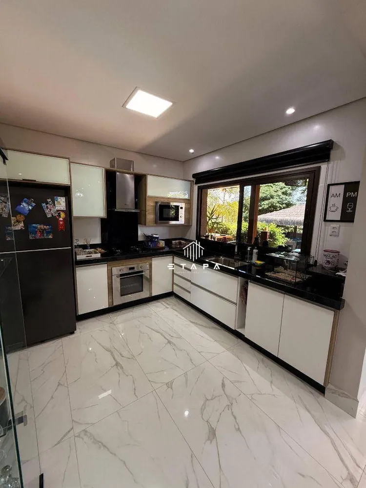 Casa, 4 quartos, 254 m² - Foto 6