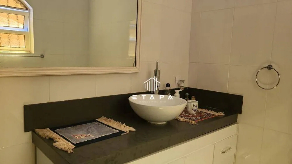Chácara, 5 quartos, 1010 m² - Foto 1