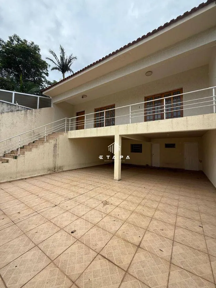 Casa, 3 quartos, 214 m² - Foto 2