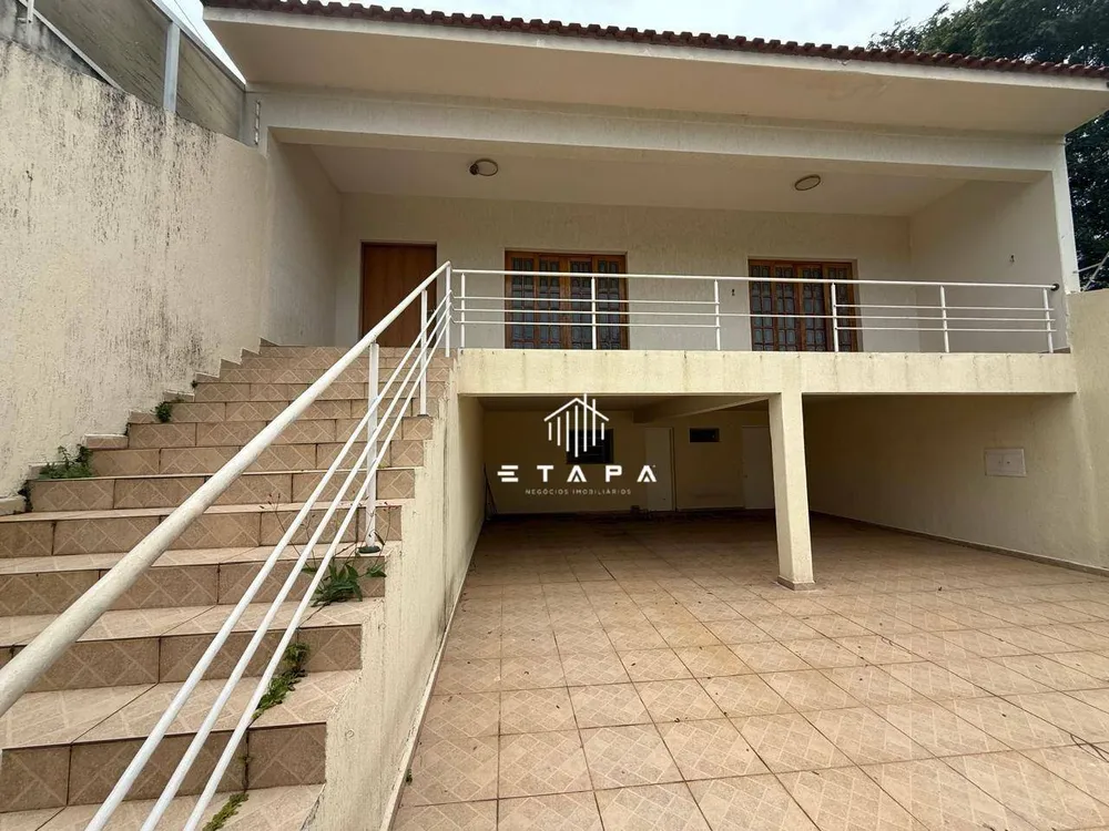 Casa, 3 quartos, 214 m² - Foto 1