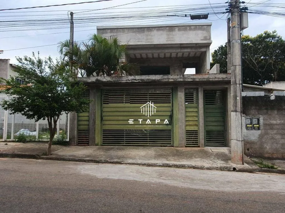 Casa, 3 quartos, 224 m² - Foto 1