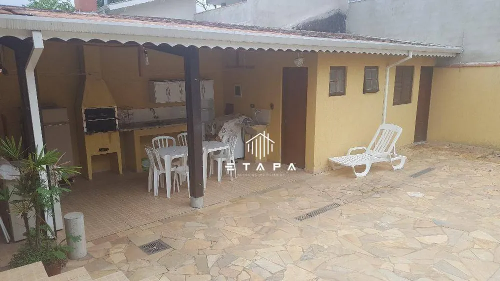 Casa, 3 quartos, 227 m² - Foto 13