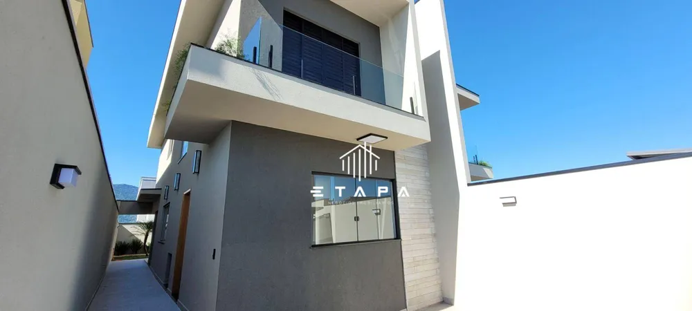 Casa, 3 quartos, 117 m² - Foto 2