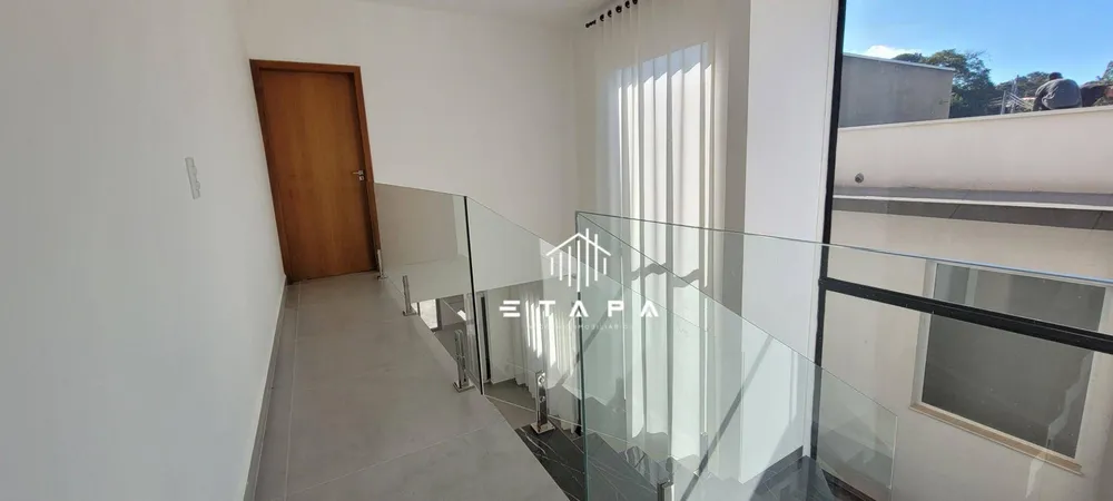 Casa, 3 quartos, 198 m² - Foto 2