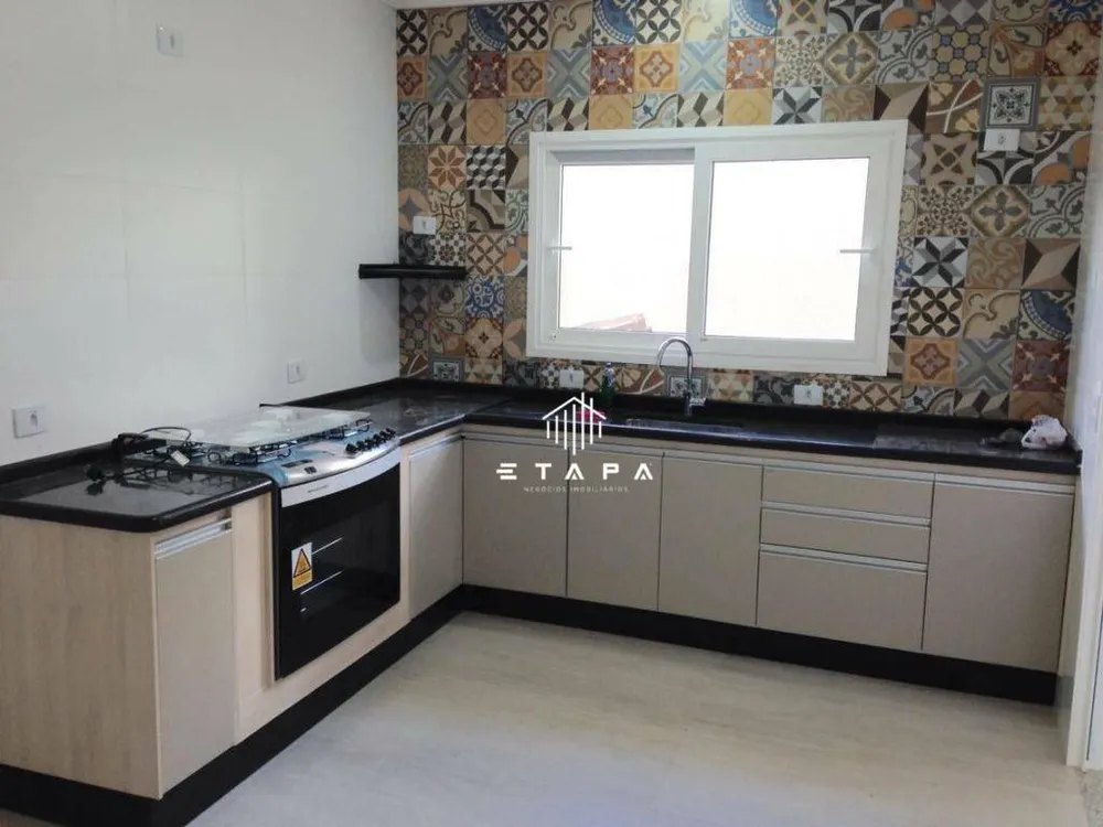 Casa, 3 quartos, 200 m² - Foto 8