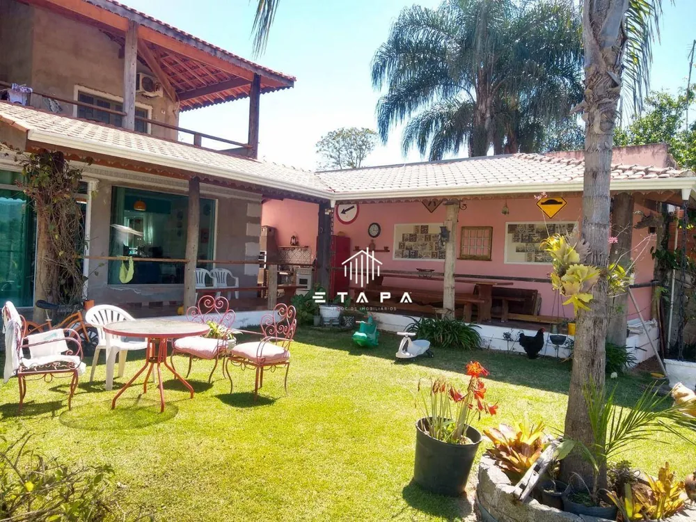 Chácara, 3 quartos, 1000 m² - Foto 1