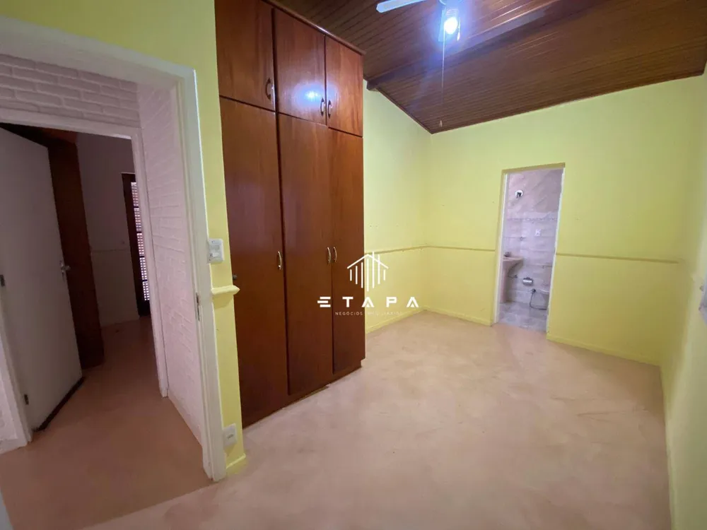 Casa, 6 quartos, 252 m² - Foto 4