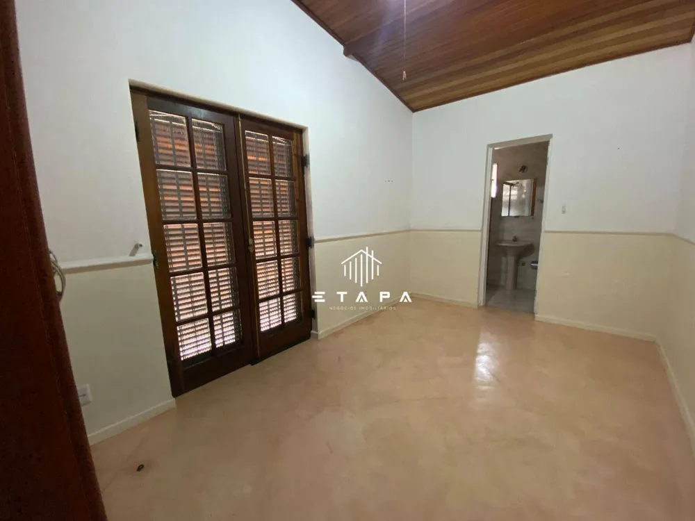 Casa, 6 quartos, 252 m² - Foto 5