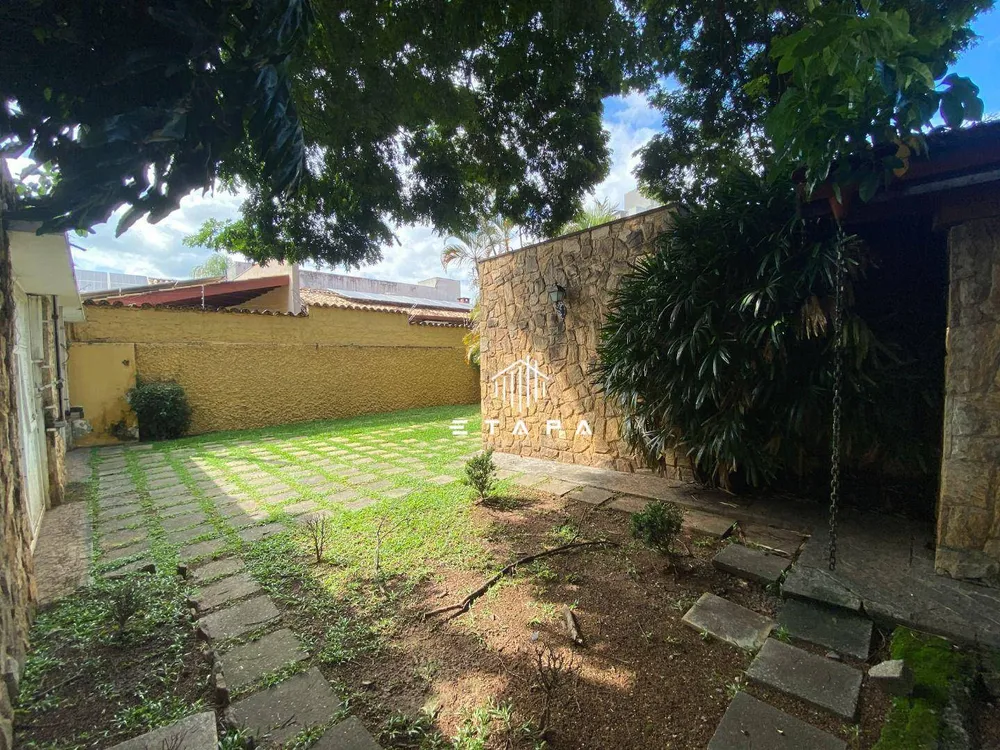 Casa, 6 quartos, 252 m² - Foto 12
