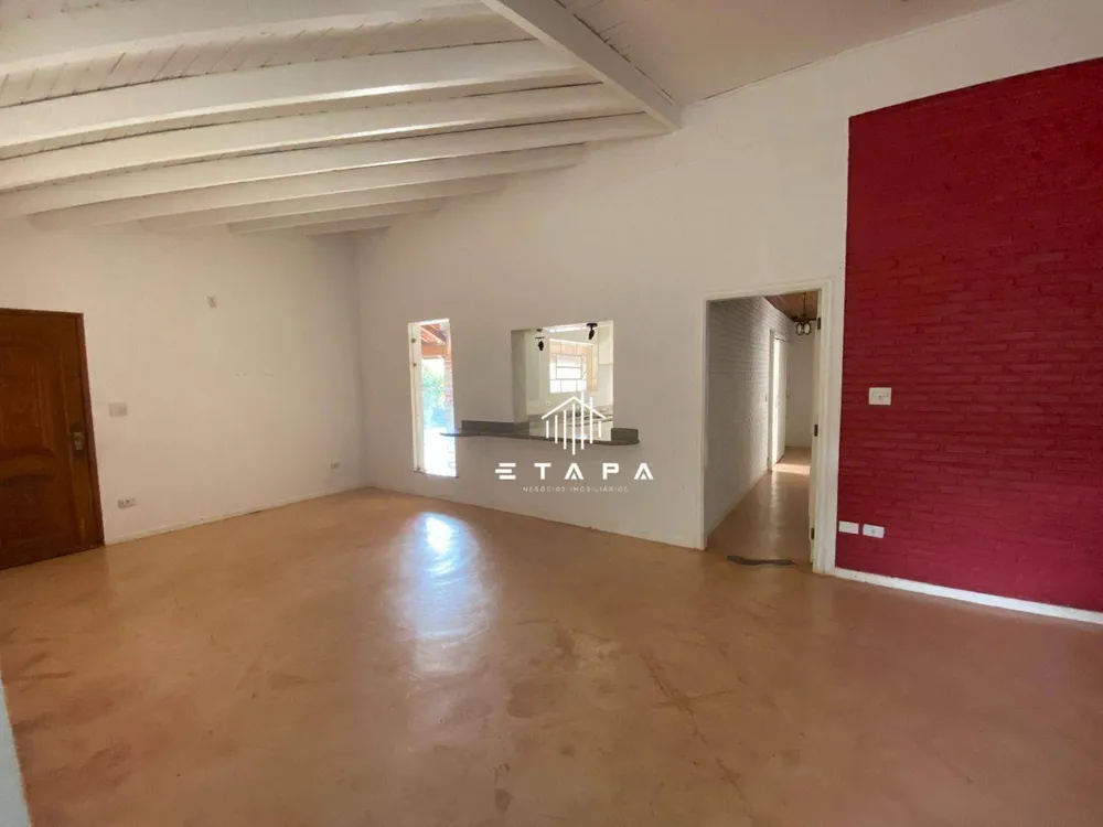 Casa, 6 quartos, 252 m² - Foto 1