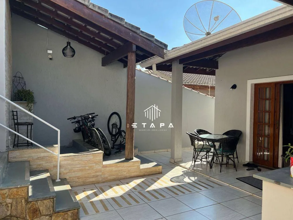 Casa, 3 quartos, 280 m² - Foto 1