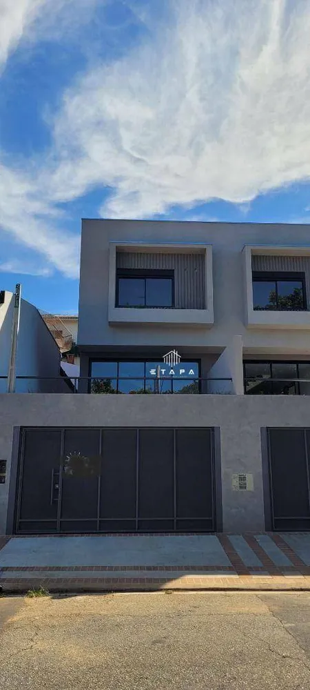 Casa, 3 quartos, 166 m² - Foto 2
