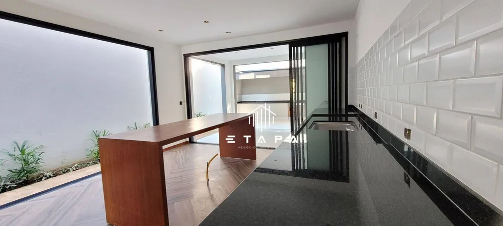 Casa, 3 quartos, 166 m² - Foto 6