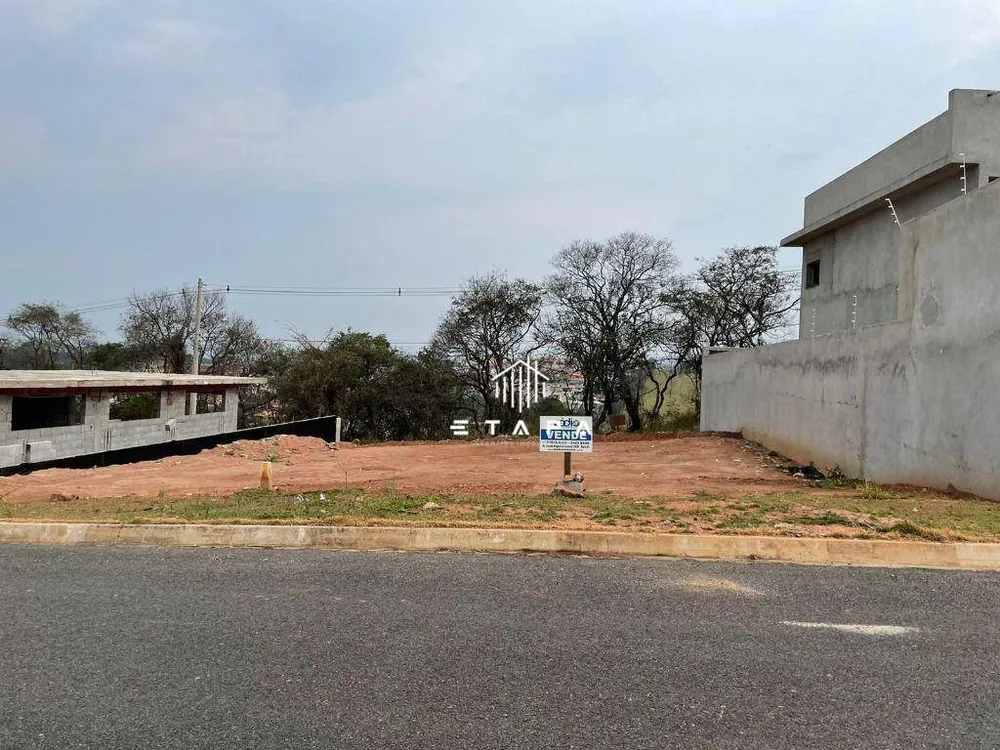 Loteamento e Condomínio, 200 m² - Foto 1