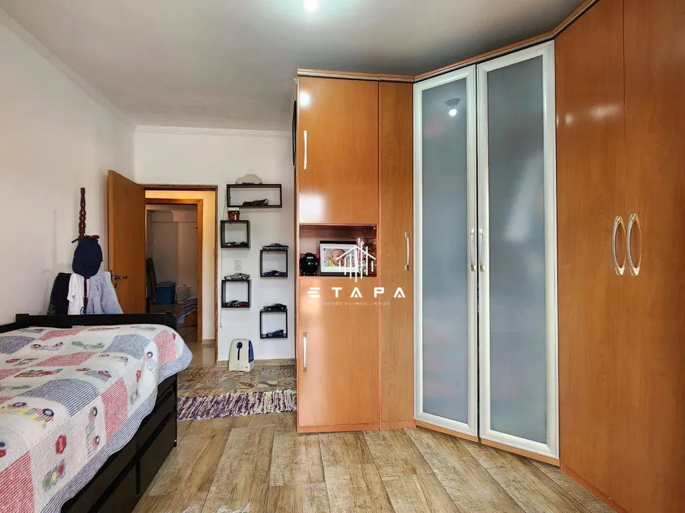 Casa, 3 quartos, 189 m² - Foto 1