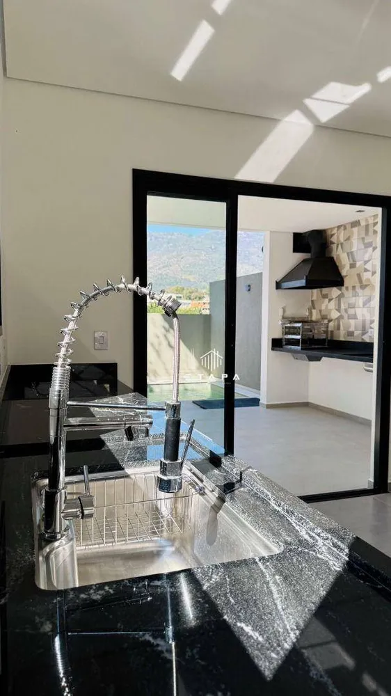 Casa, 3 quartos, 145 m² - Foto 3