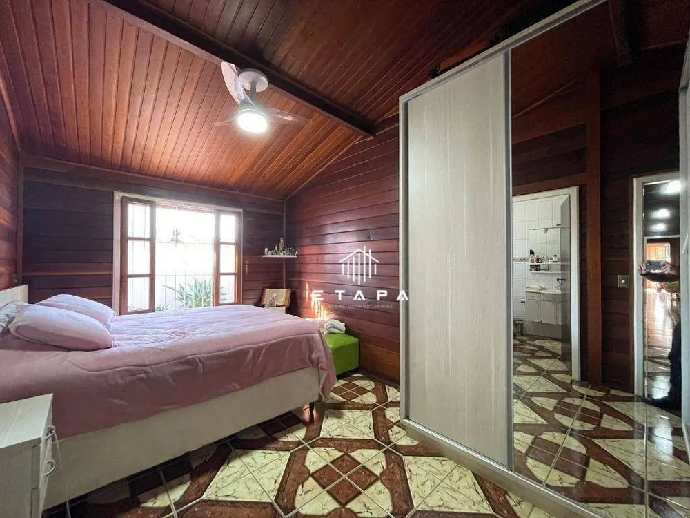 Casa, 5 quartos, 295 m² - Foto 8