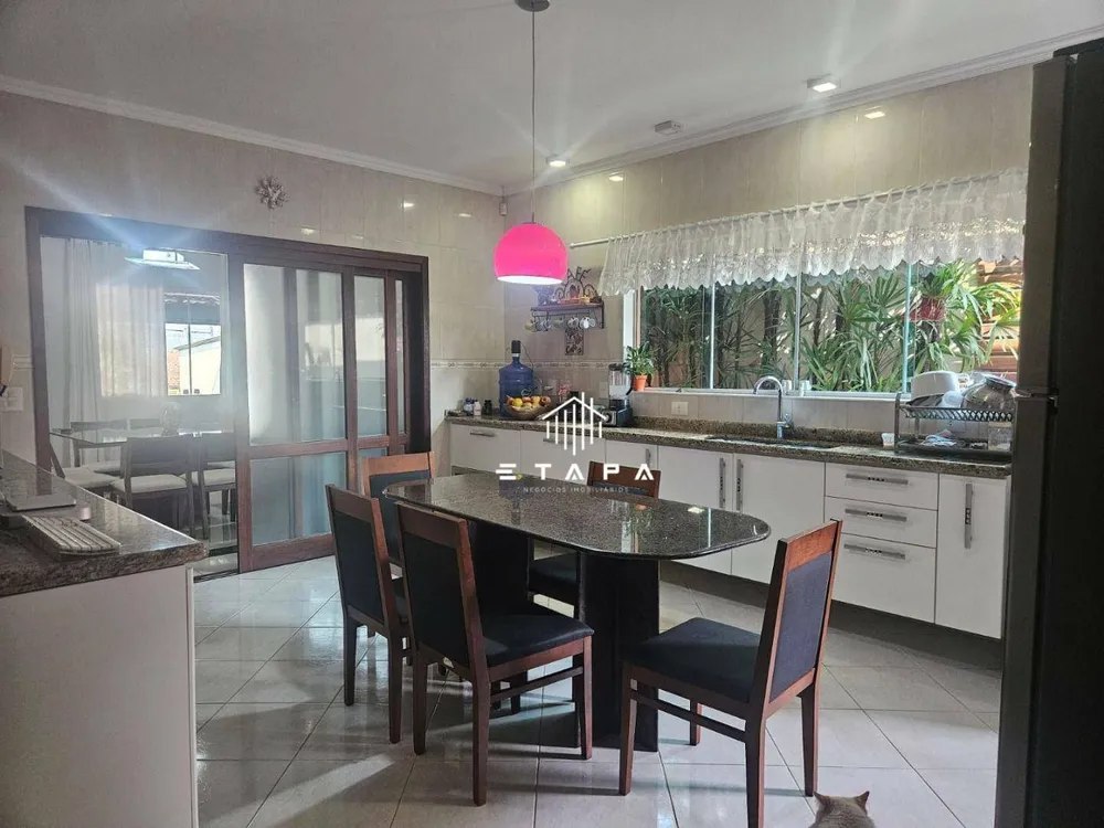 Casa, 4 quartos, 330 m² - Foto 14