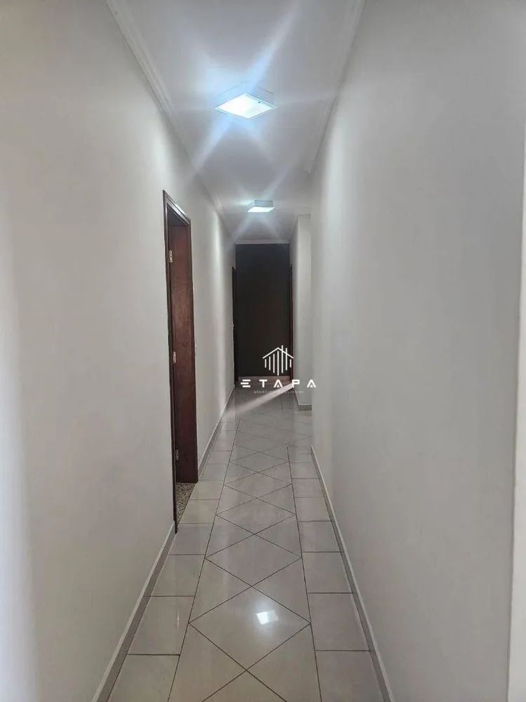 Casa, 4 quartos, 330 m² - Foto 1