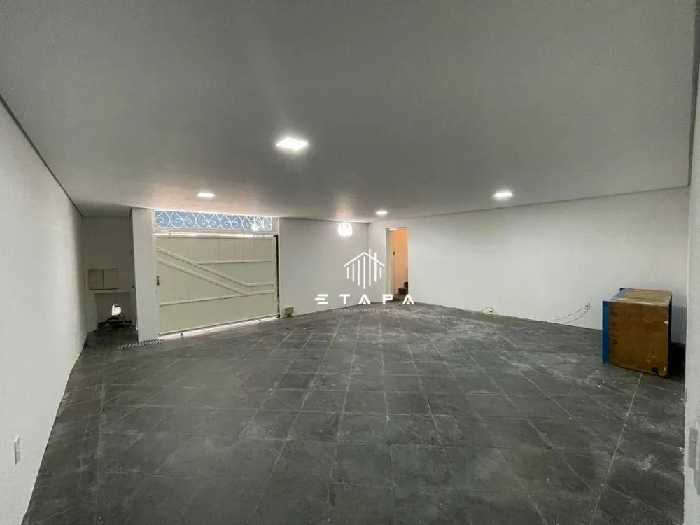 Casa, 3 quartos, 302 m² - Foto 1