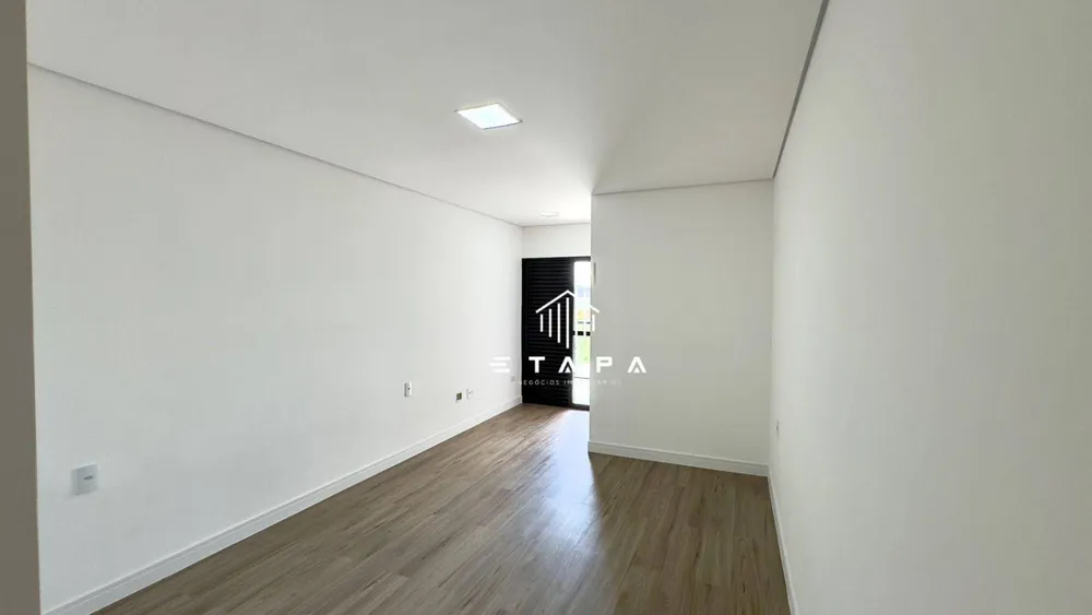 Casa, 3 quartos, 180 m² - Foto 13
