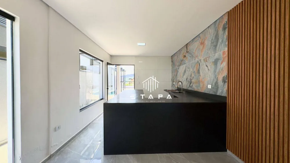 Casa, 3 quartos, 180 m² - Foto 4